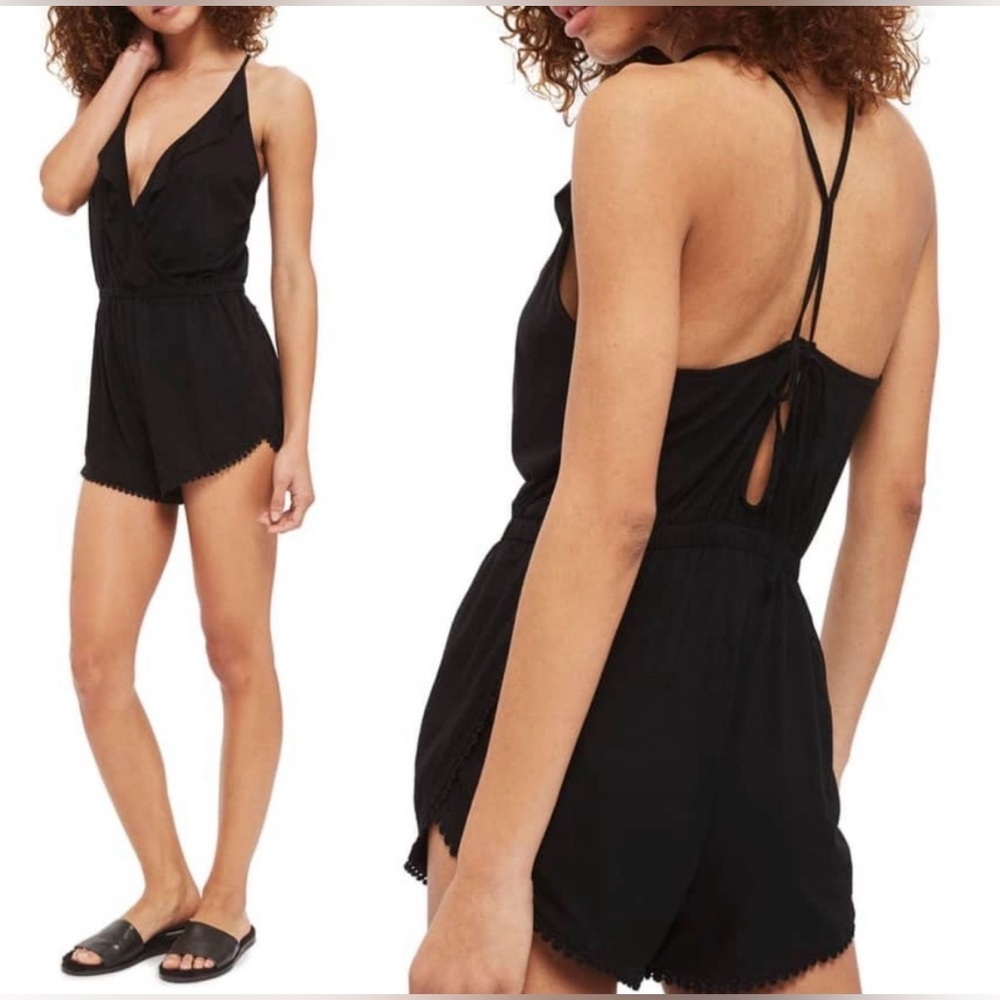Topshop NWT black ruffle plunge romper, small